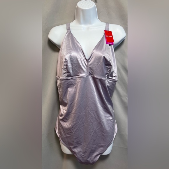 SPANX Thong Bodysuit Purple Light Orchid Satin Women SZ 2X Shapewear Unlined NWT - Picture 2 of 16